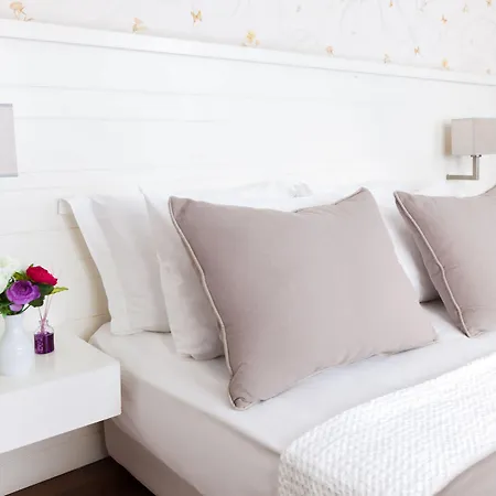 Tiara Buyukada Adalar