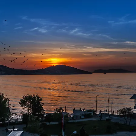 Tiara Buyukada Adalar