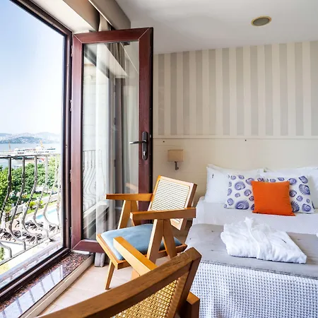 Tiara Buyukada Hotel