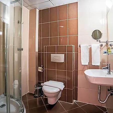 Hotell Tiara Buyukada Adalar