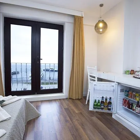 Hotel Tiara Buyukada 3*